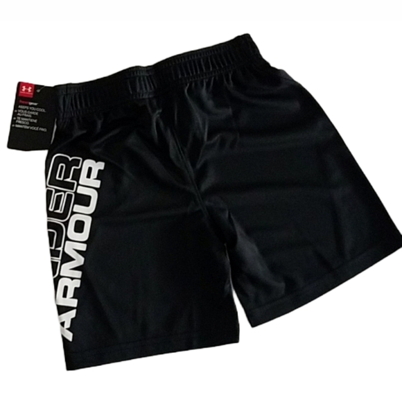 🛍HP🛍Under Armour Shorts NEW WITH TAGS - Picture 2 of 4